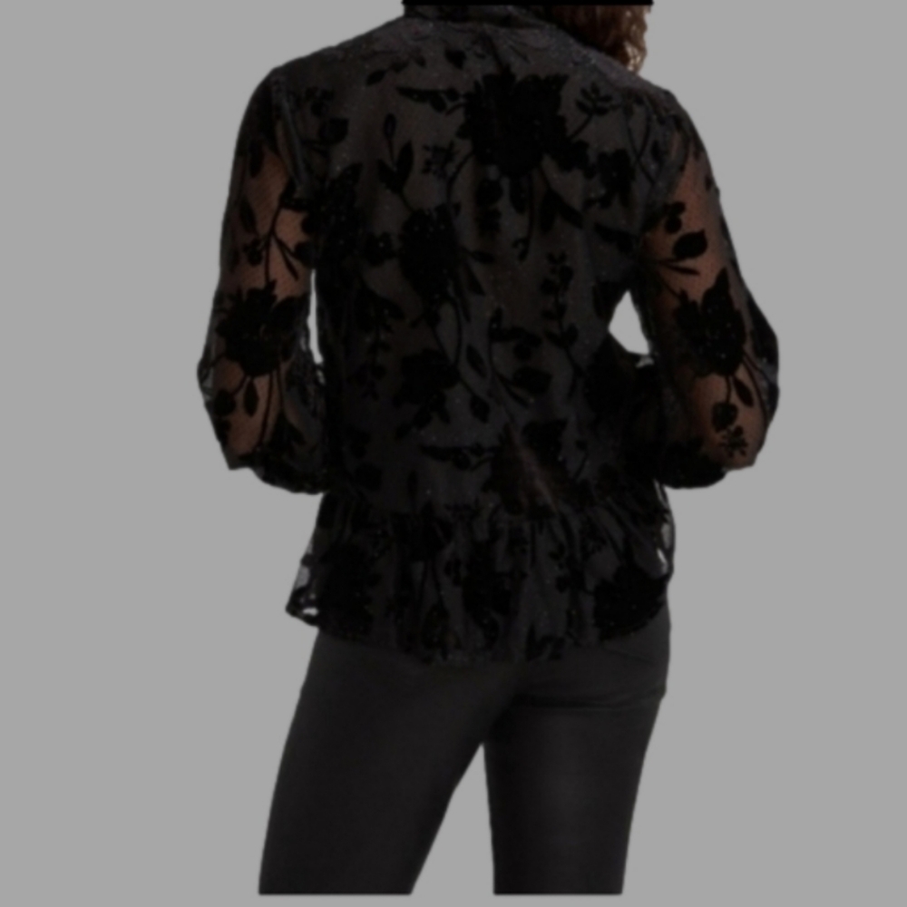 Express Black Velvet Floral Long Sleeve Blouse Size XL NWT - Picture 2 of 12